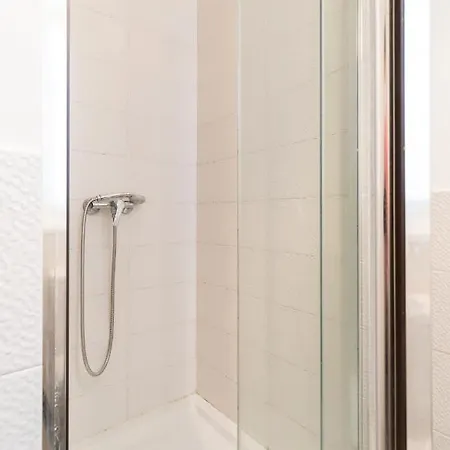Disfruta Apartment *
