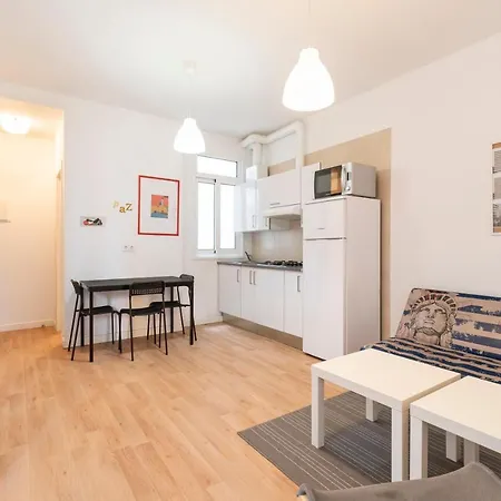 Disfruta Apartment *